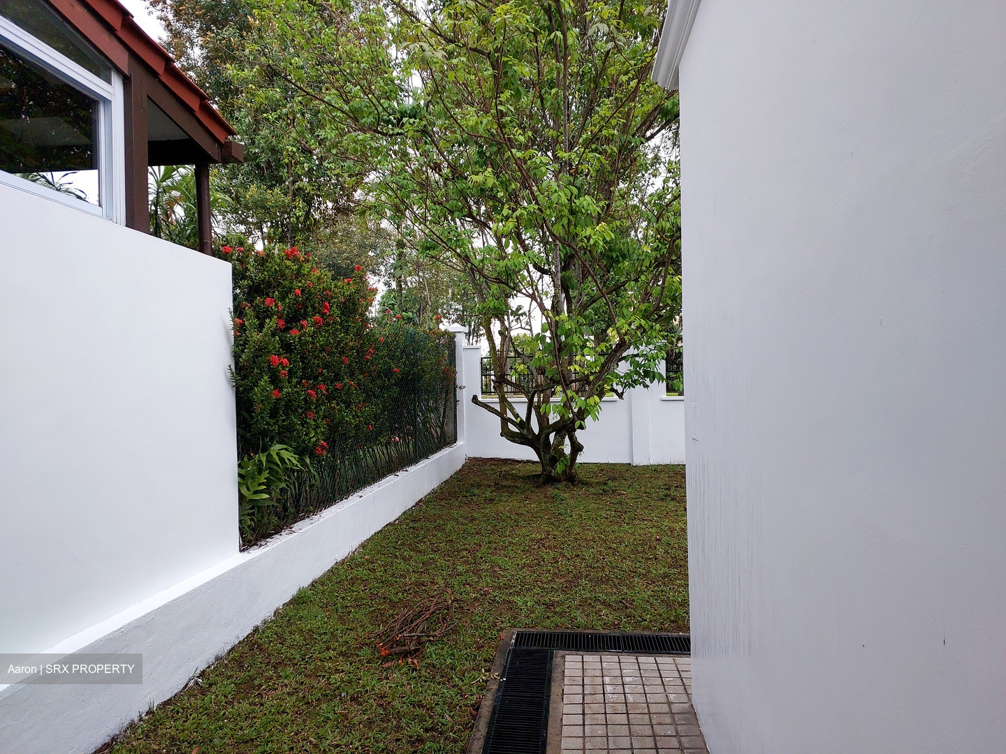 Stratton Drive (D28), Terrace #448943541